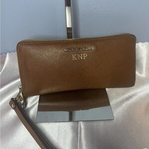 Authentic Michael Kors Wallet !!! #KNP02